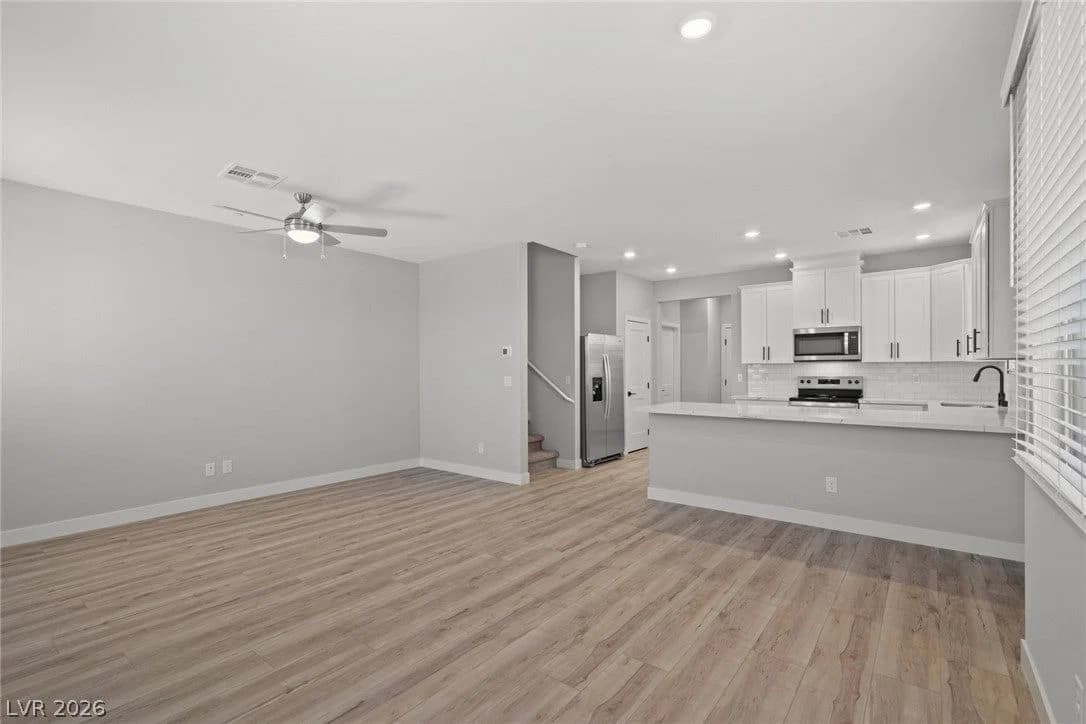 8352 Weidler Street photo 3