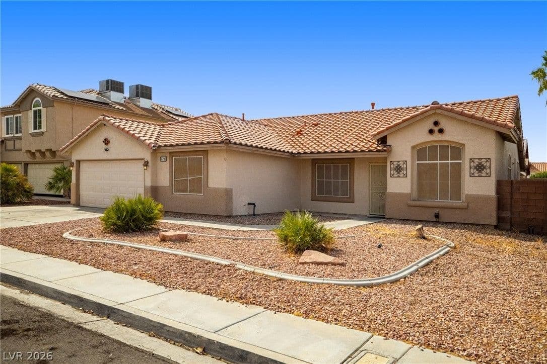 6525 Begonia Bay Avenue photo 2