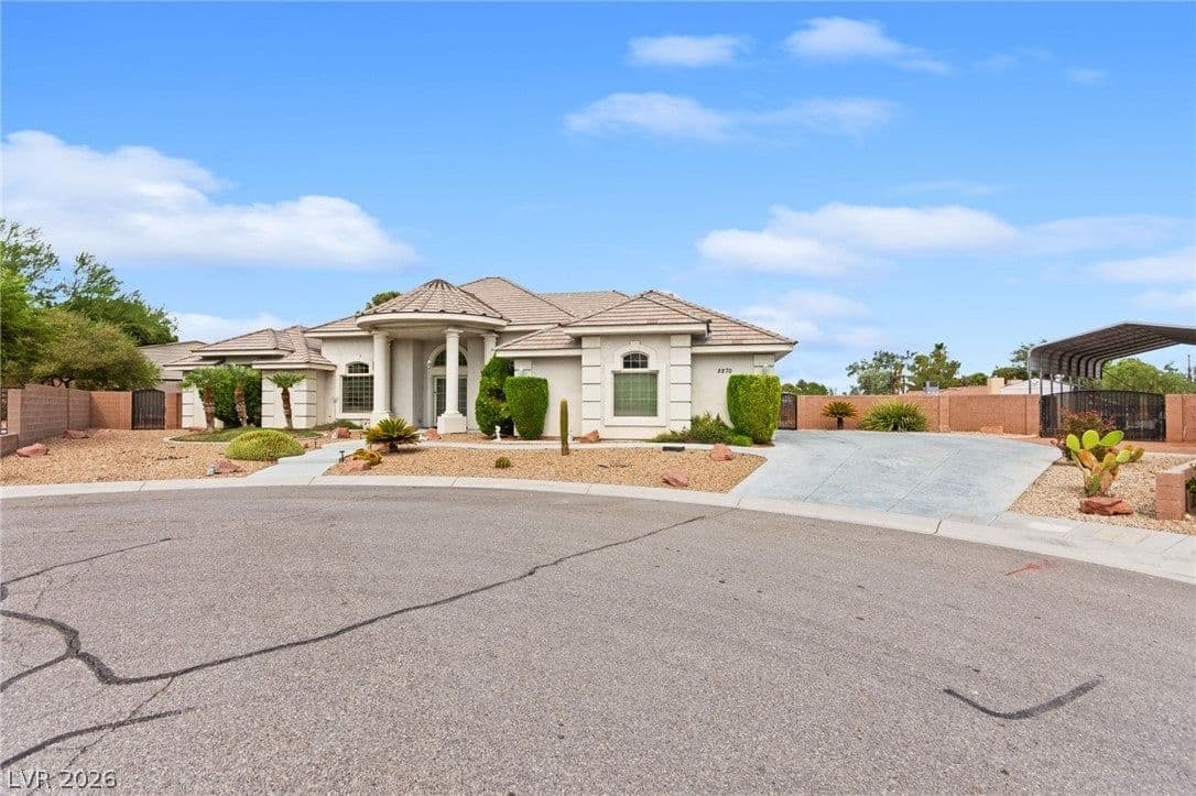 8870 Fisher Avenue photo 3