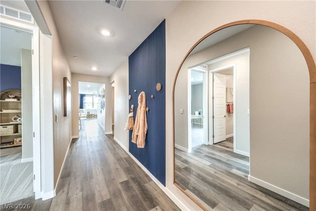 1400 Jorian Bay Drive photo 3
