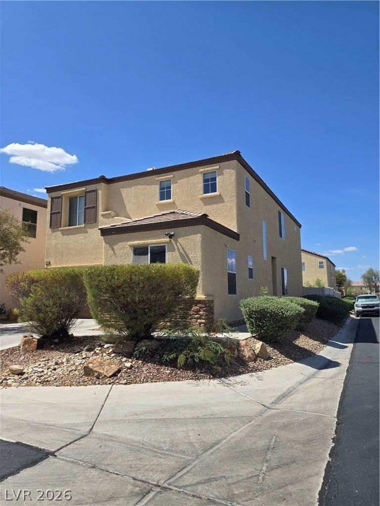 7312 Bare Rock Court photo 2