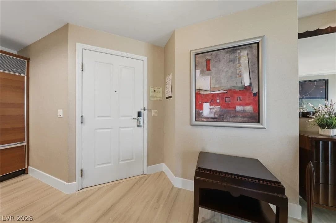 135 Harmon Avenue photo 3