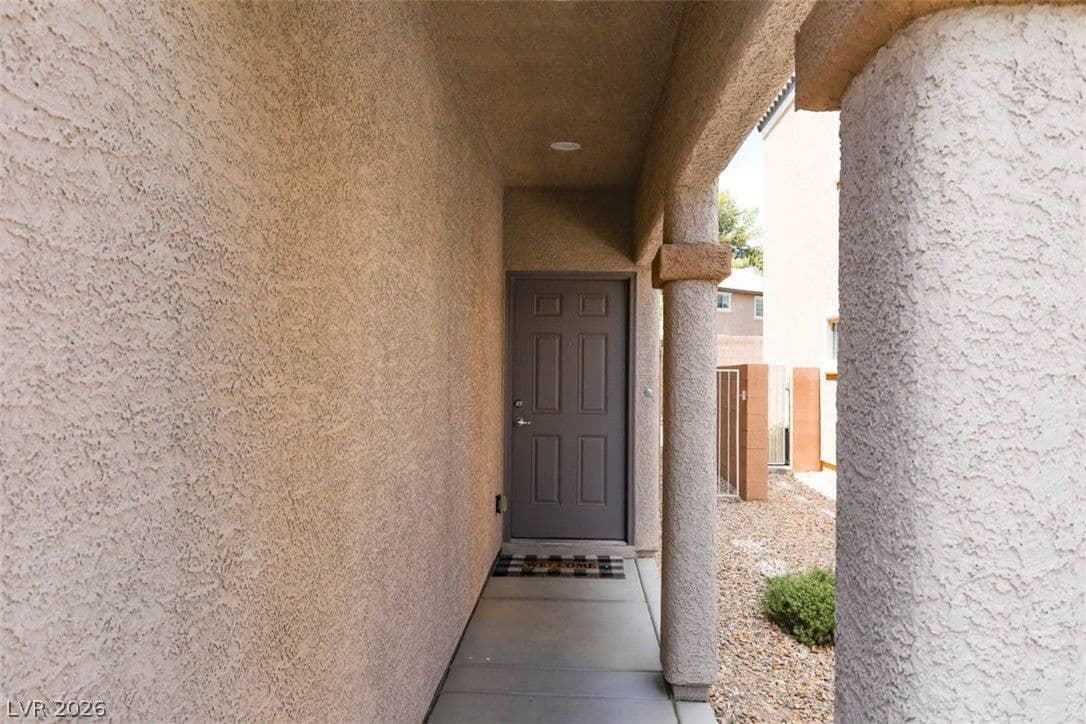 2845 Rough Green Street photo 4