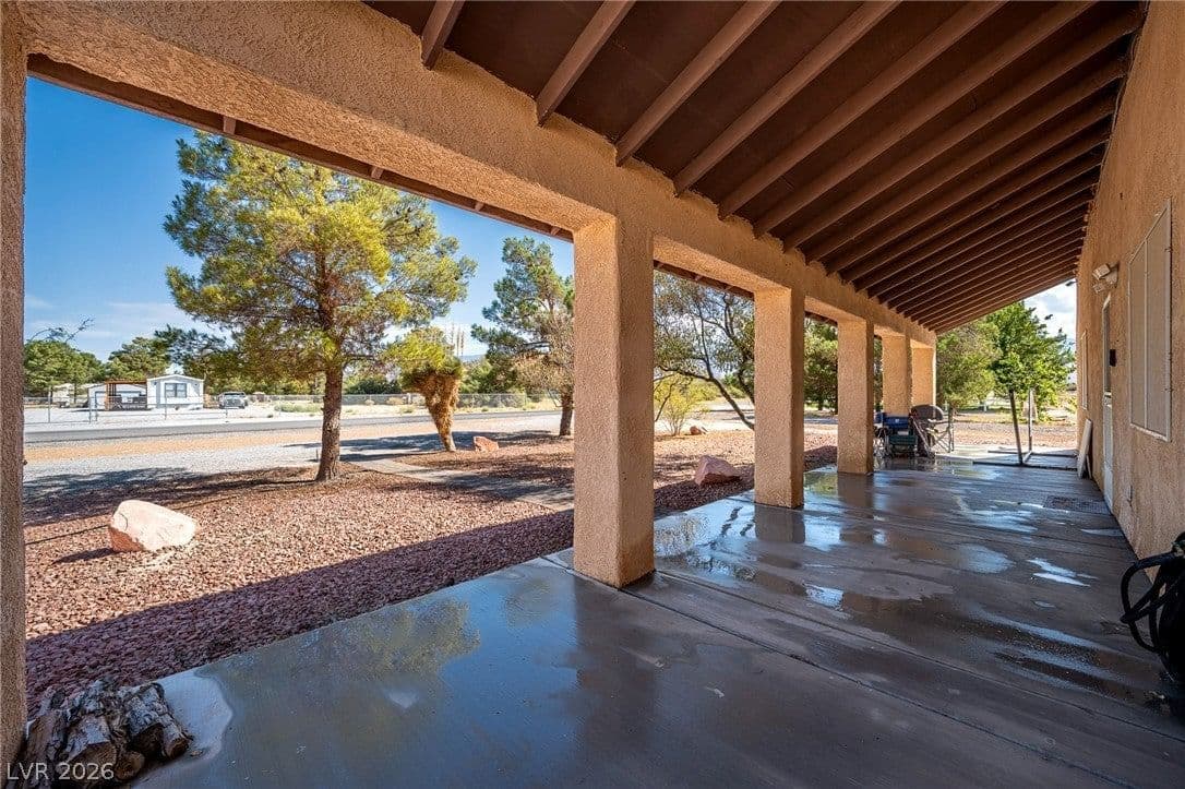 751 Bunarch Road photo 4