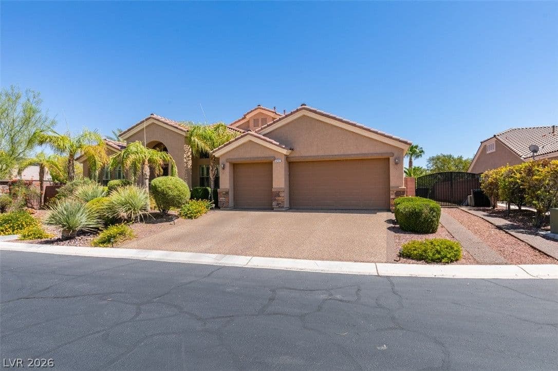 8292 Dutch Harbor Circle photo 2