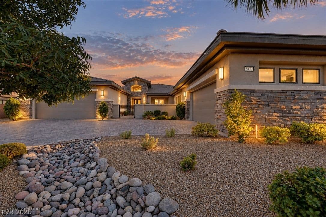 8477 Wolf Mountain Court