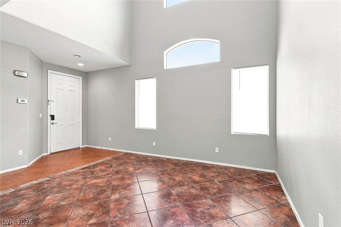 3514 Gloucester Gate Street photo 2