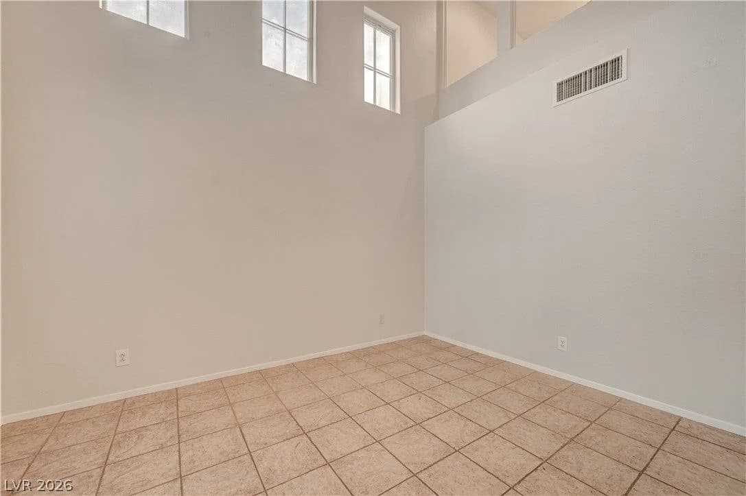 8117 Jade Harbor Court photo 5