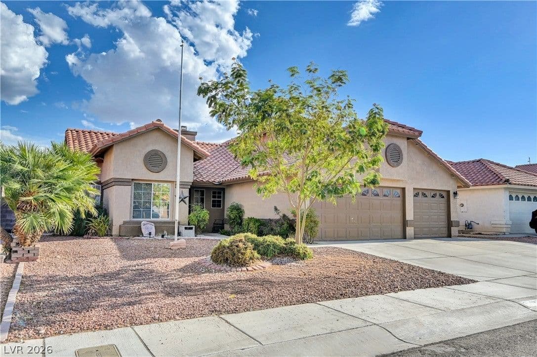 5825 Blush Avenue photo 3