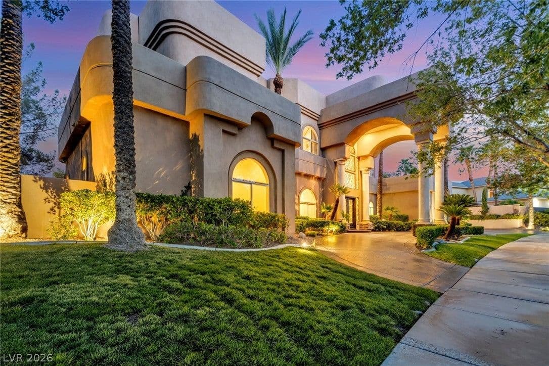 1008 Trophy Hills Drive photo 3