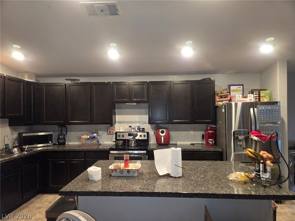 3631 Garfield Drive photo 5