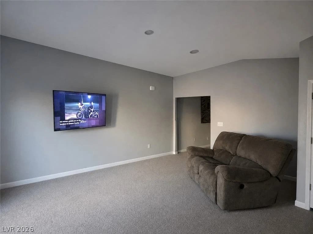 3631 Garfield Drive photo 3