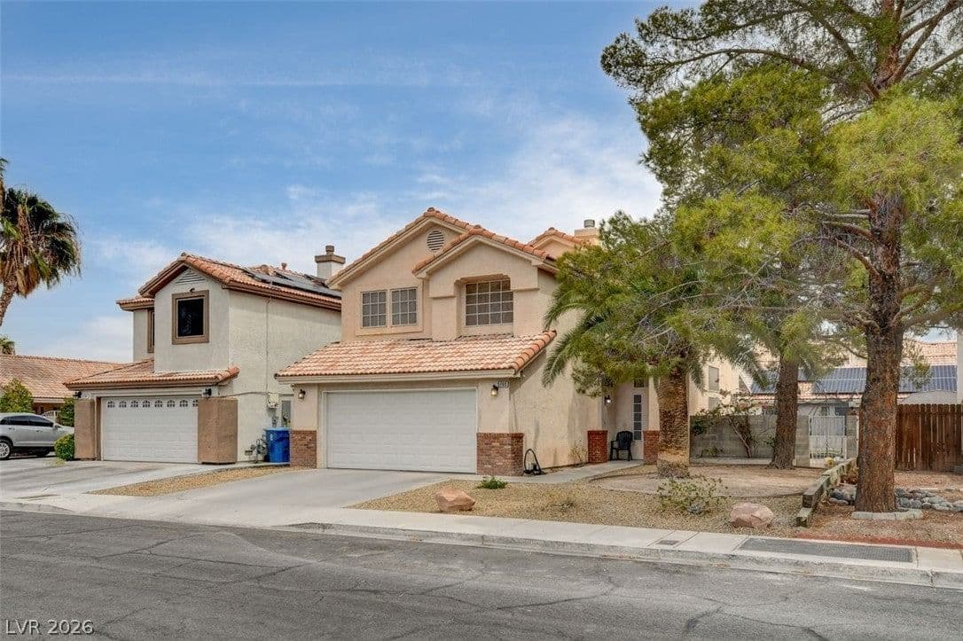 5700 Royal Castle Lane photo 3