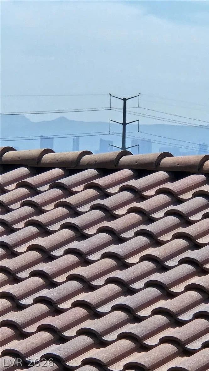 6868 Pipil Street photo 5