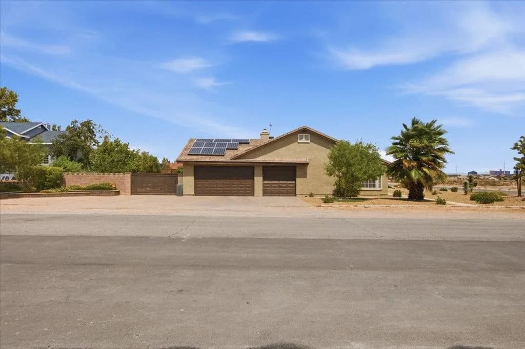 6191 Lindell Road photo 5
