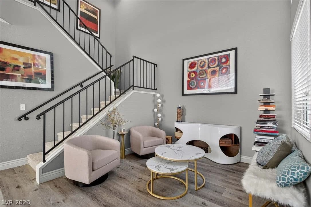 6673 Coral Falls Circle photo 4