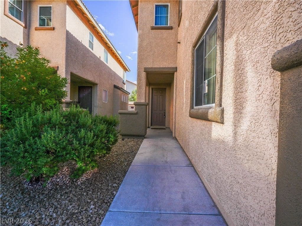 7019 Somera Way photo 5