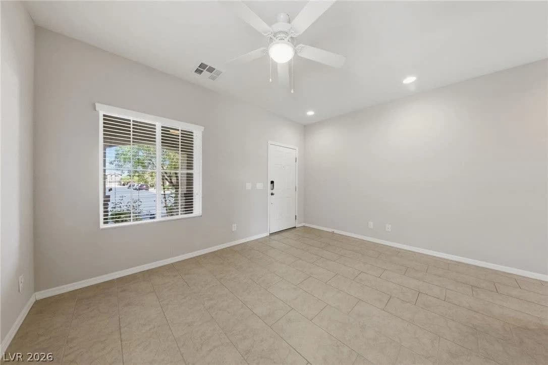 6451 Terra Miranda Avenue photo 4