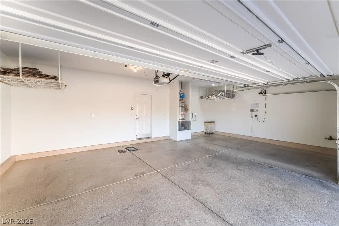 10917 Mount Pendleton Street photo 3