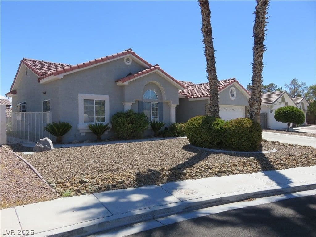 6208 Sierra Pines Court photo 3
