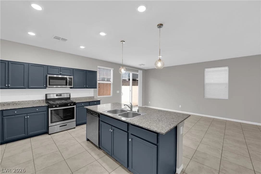 7081 Baza Avenue photo 3