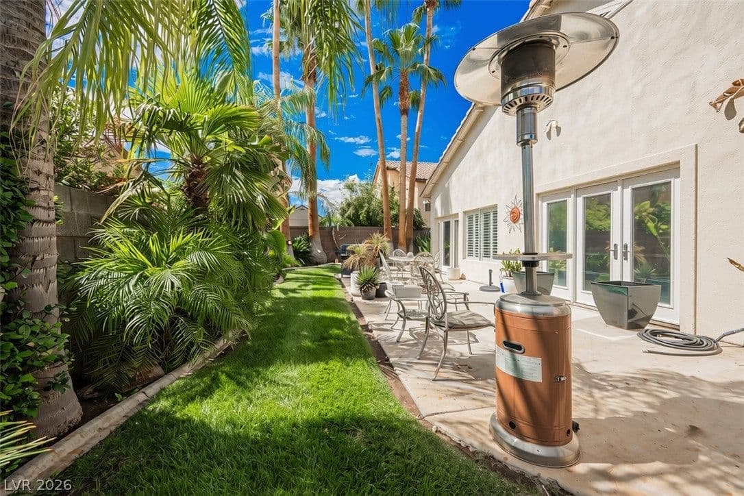 7867 Sea Horn Court photo 4