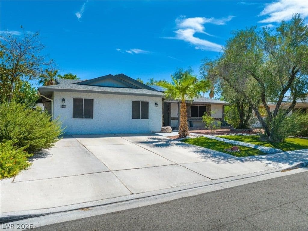 2402 El Tesoro Court photo 3
