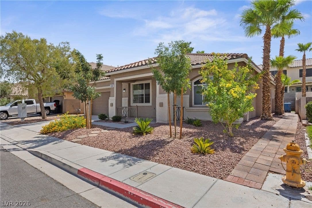 3059 Blazing Creek Way photo 4