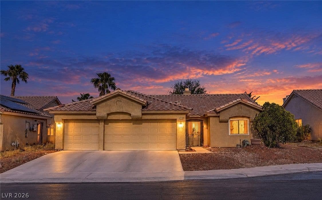 4210 Chicory Circle photo 2