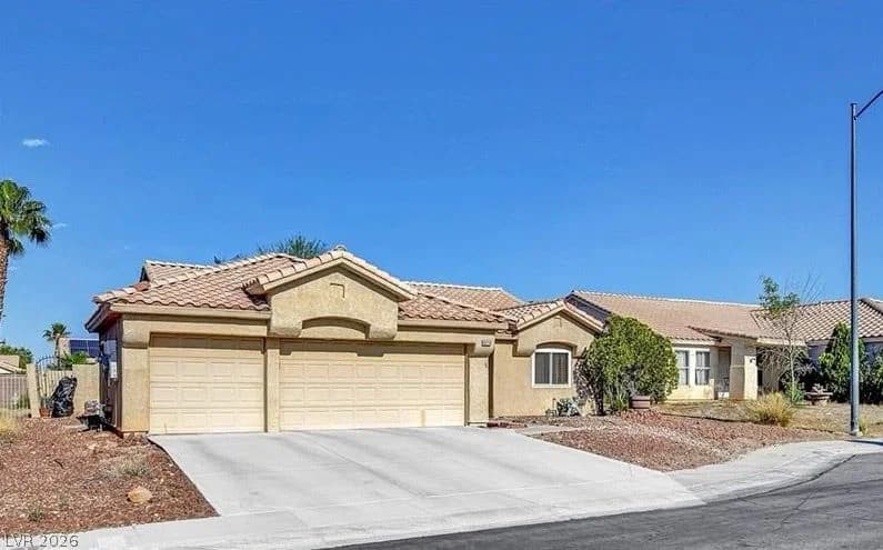 4210 Chicory Circle photo 5