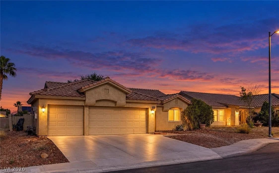4210 Chicory Circle photo 3