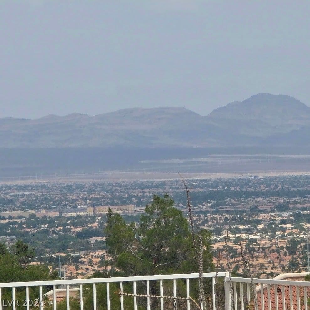 10713 Paradise Point Drive photo 2