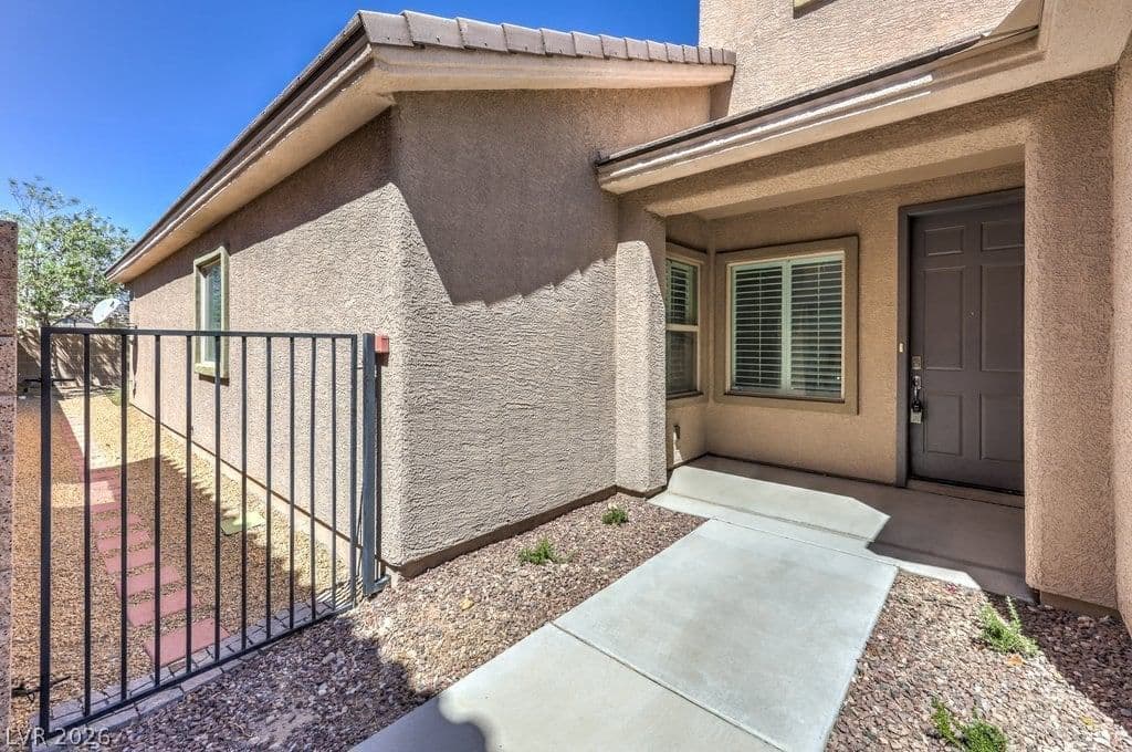 5419 Wesleyan Court photo 4
