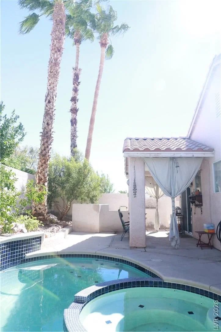 7824 Menelaus Avenue photo 4