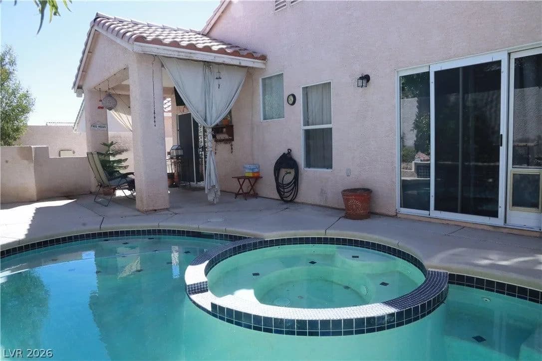 7824 Menelaus Avenue photo 5