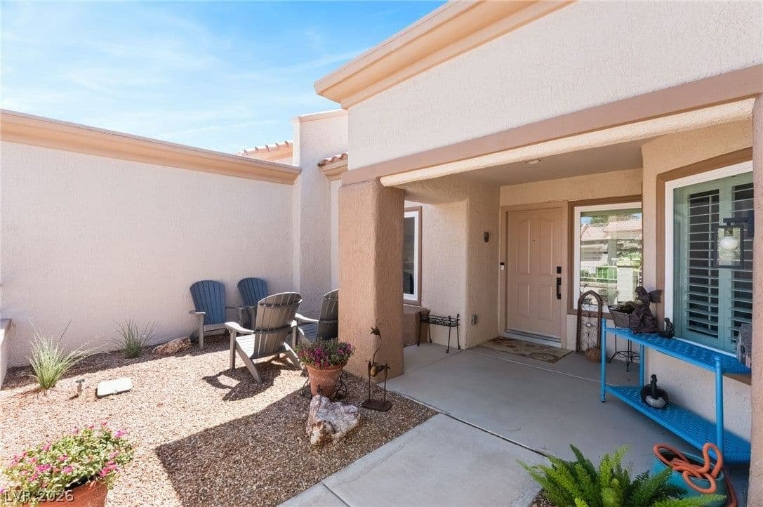 9369 Villa Ridge Drive photo 5