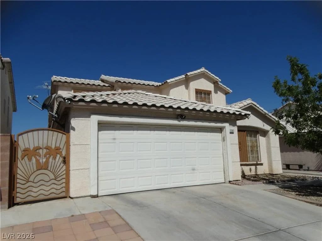 2367 Monterey Pine Drive photo 3