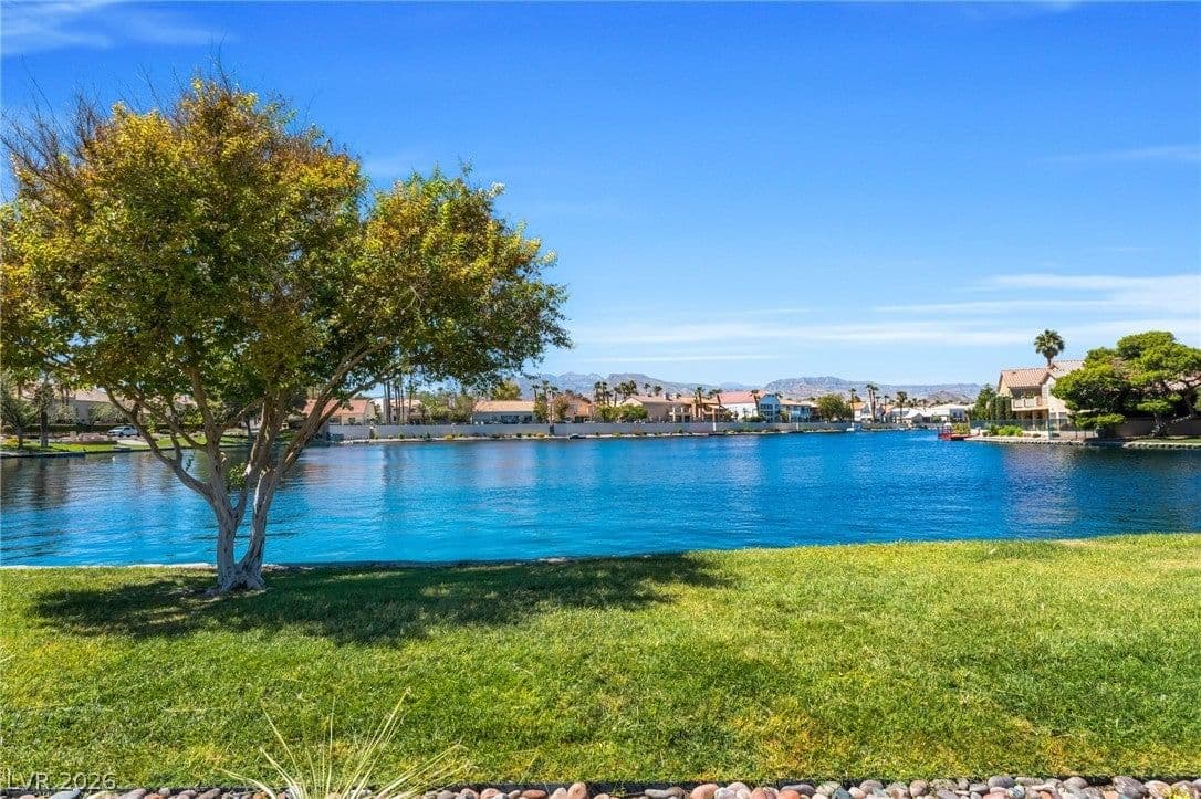 2880 Reef Bay Lane