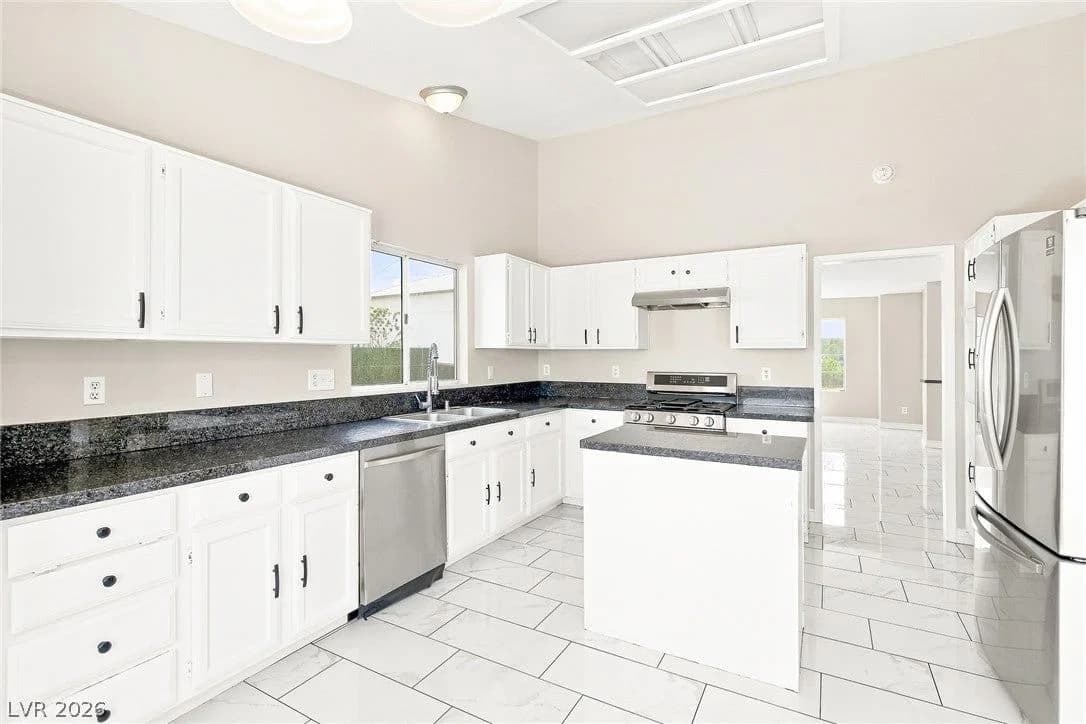 6356 Mint Frost Way photo 2