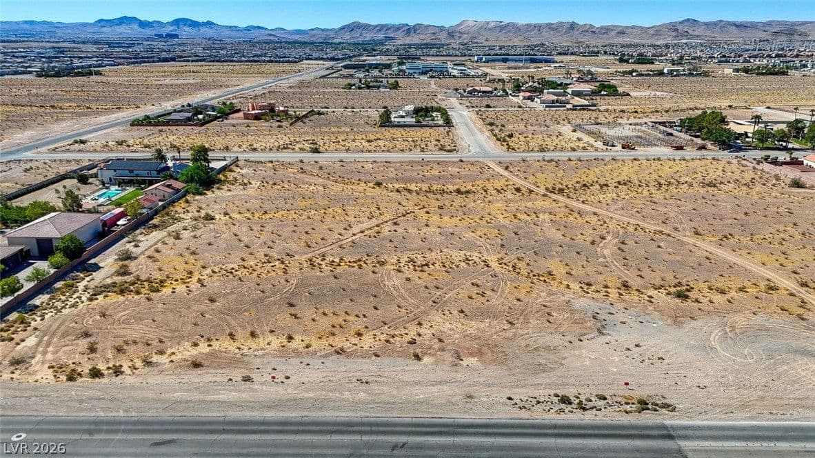 Pebble Road