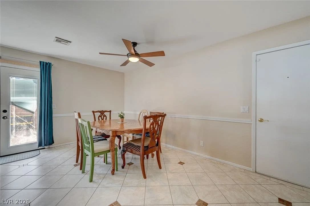 649 Paloma Drive photo 5