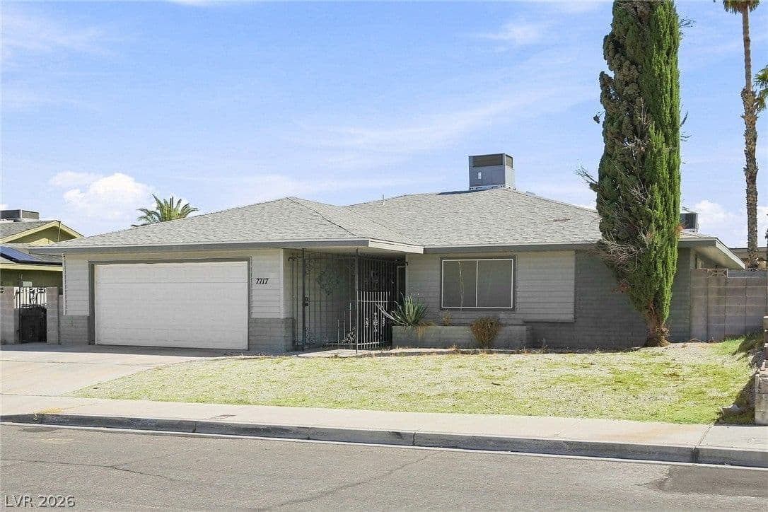 7717 Aplin Avenue photo 3