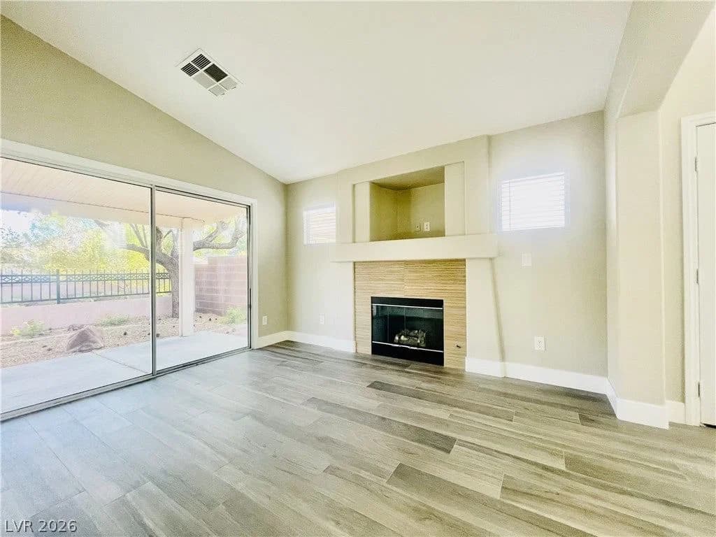 9224 Canalino Drive photo 4