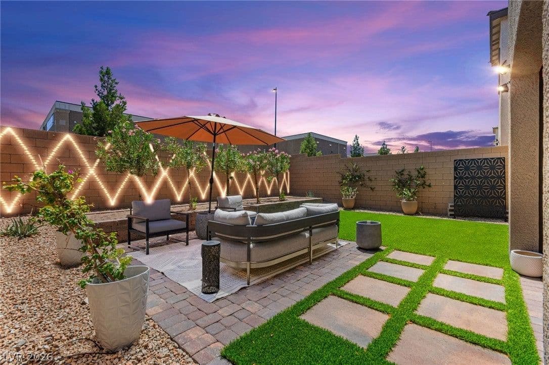 9743 Mojave Mountain Street photo 3