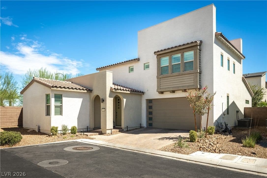 758 Faircliff Court
