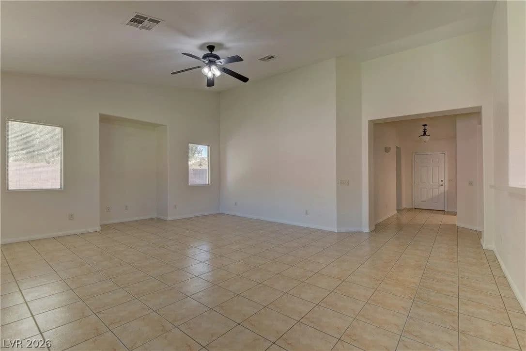5488 Apron Court photo 3
