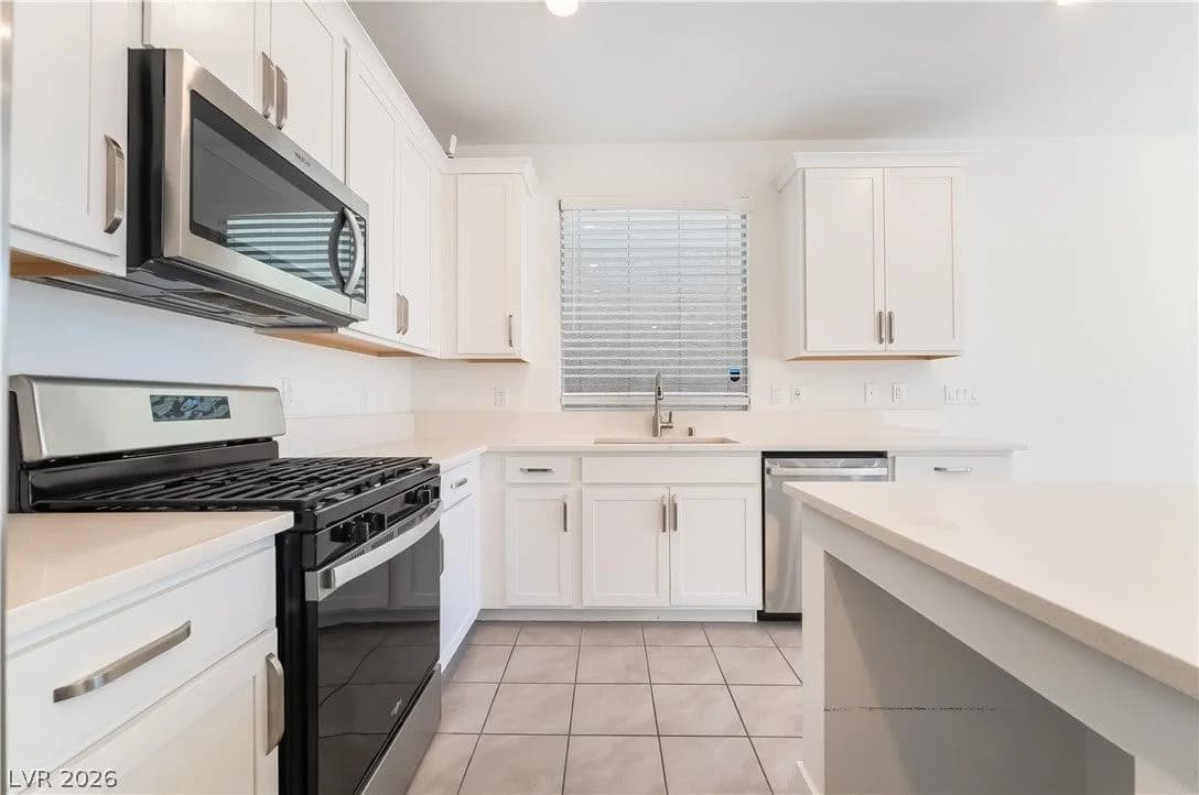 5971 Wyndham Estate Avenue photo 4