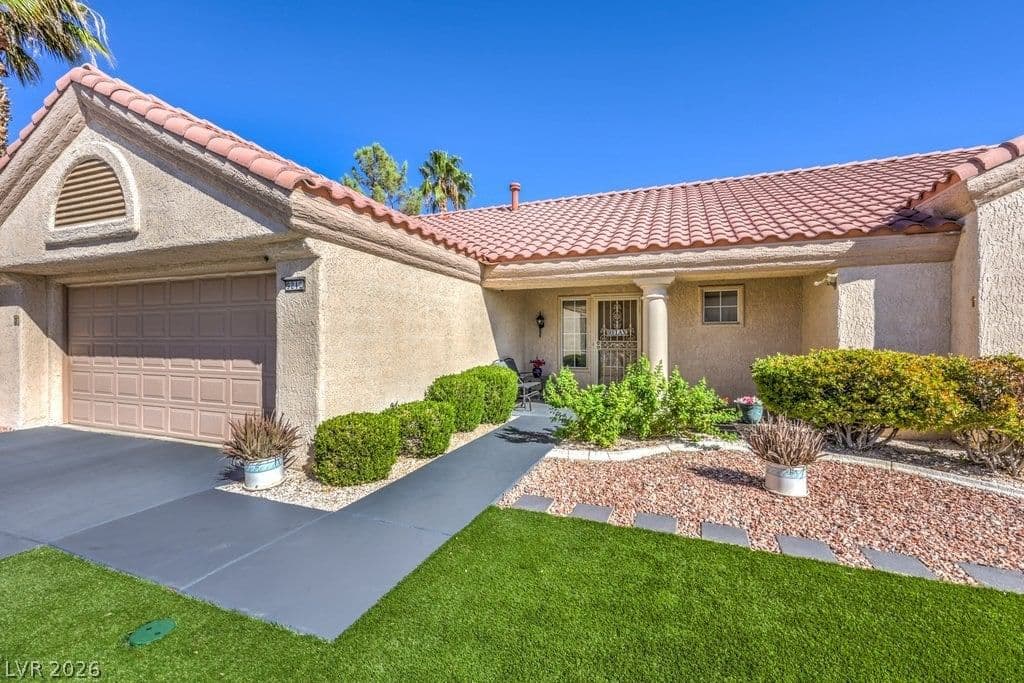 9212 Cascade Hills Drive photo 5