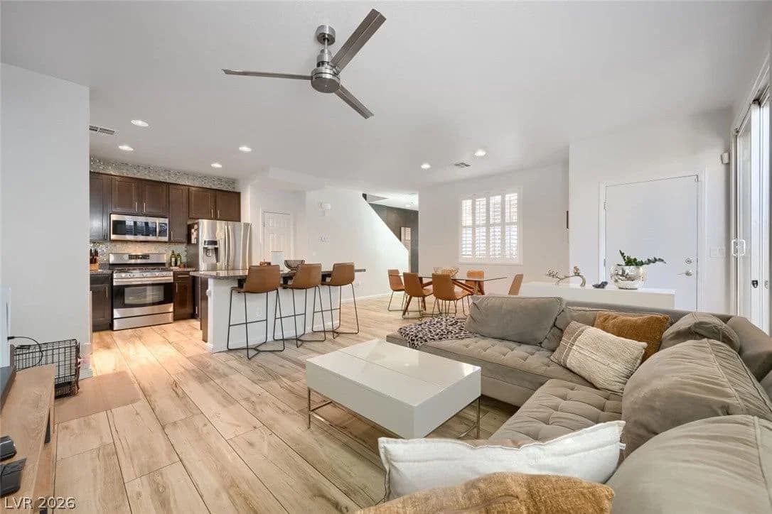 2621 Rainbow River Drive photo 4