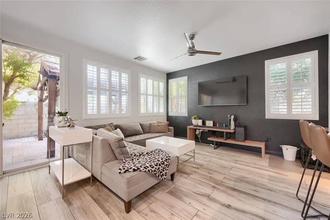 2621 Rainbow River Drive photo 3